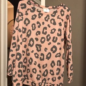 Pink leopard print sweat shirt
